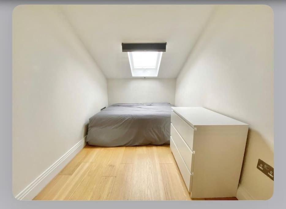Luxury 4-Bed Apartment With Balcony & Garden, Near Emirates Stadium, 15 Mins To Central Londra Exterior foto